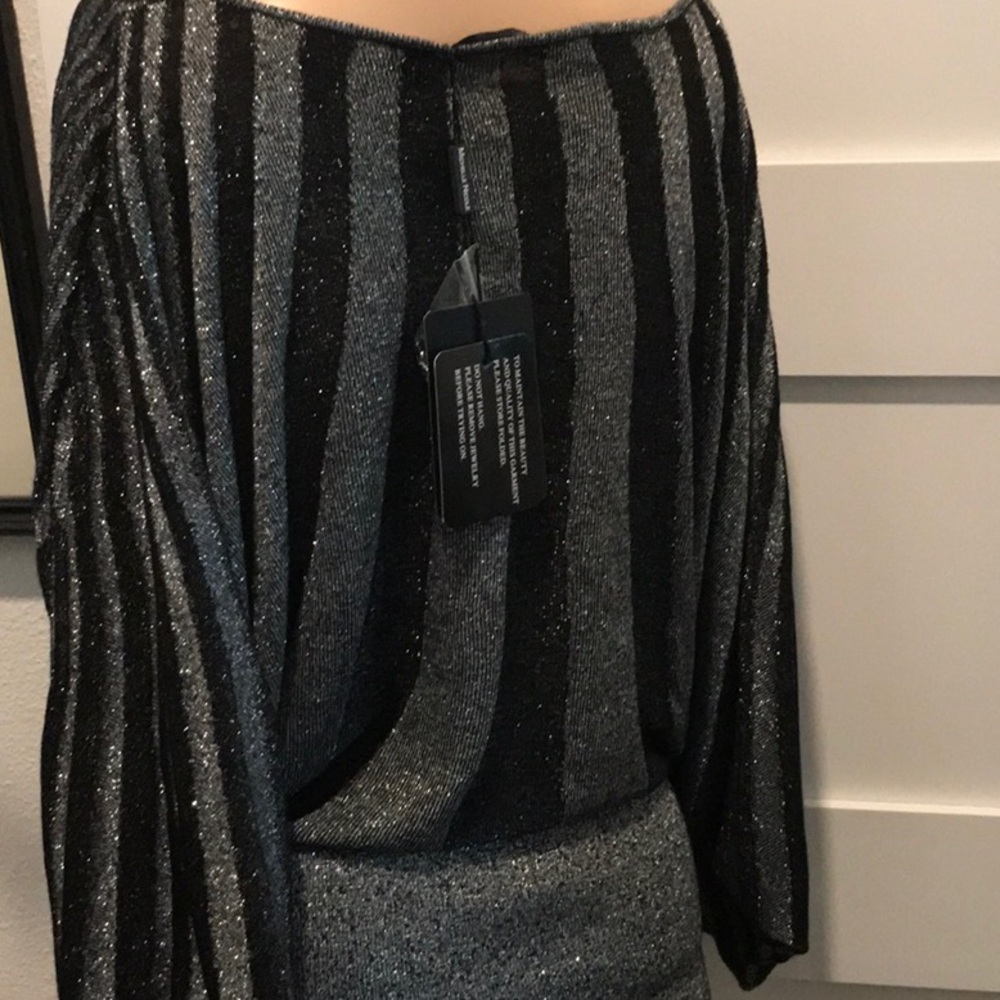 NWT Michelle Nicole Black & Silver Crew Neck Sweater with Elegant Stripes Size M
